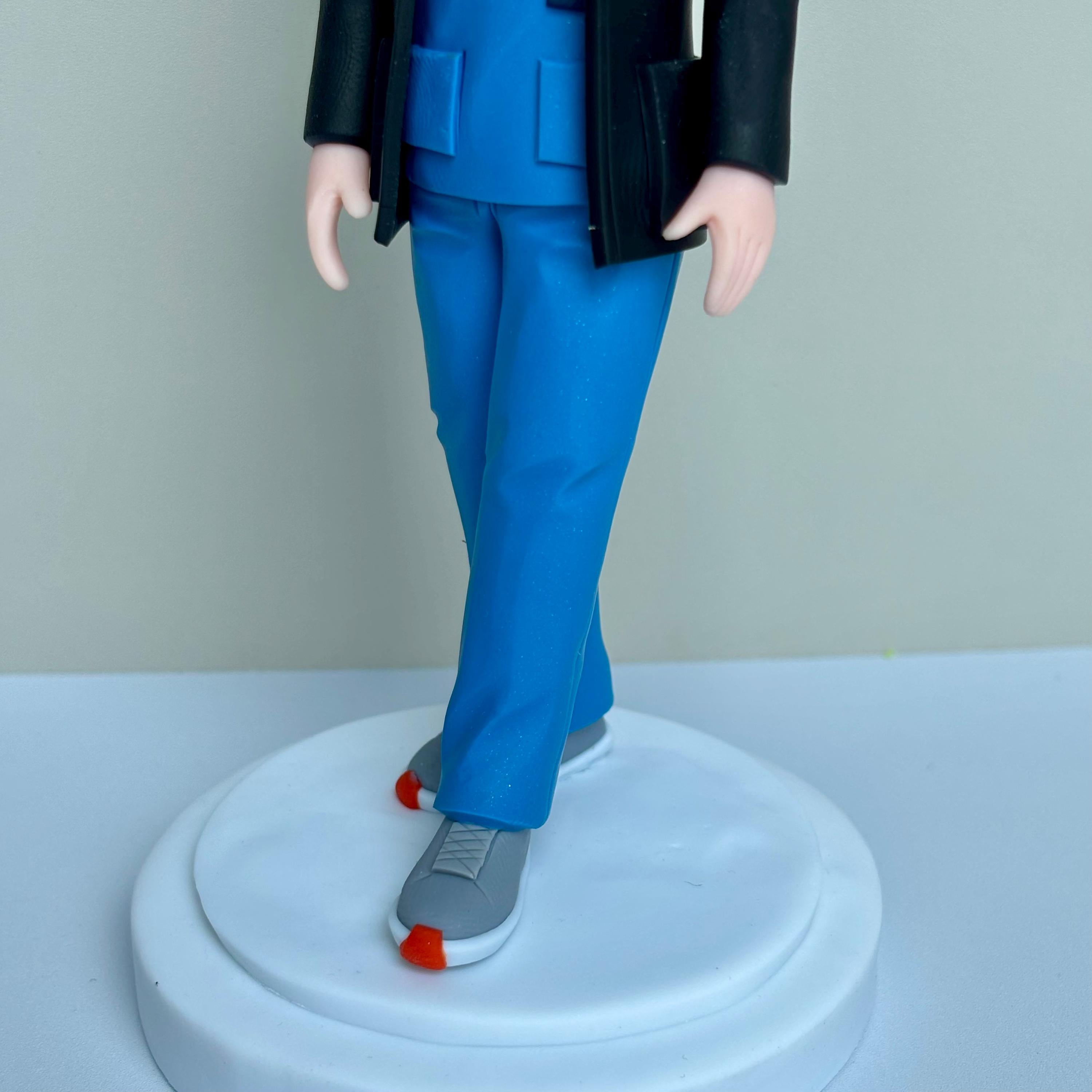 Custom Bobblehead Gift - Personalized Clay Figurine for Professionals
