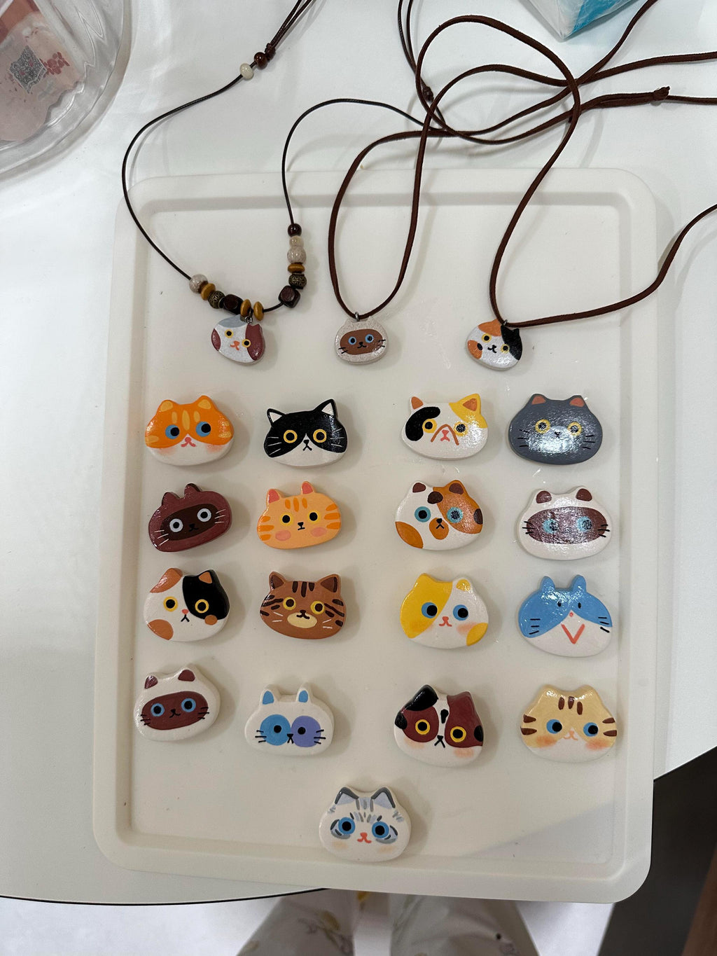 Custom Cat Portrait Necklace – Handmade Stone Clay Pet Pendant