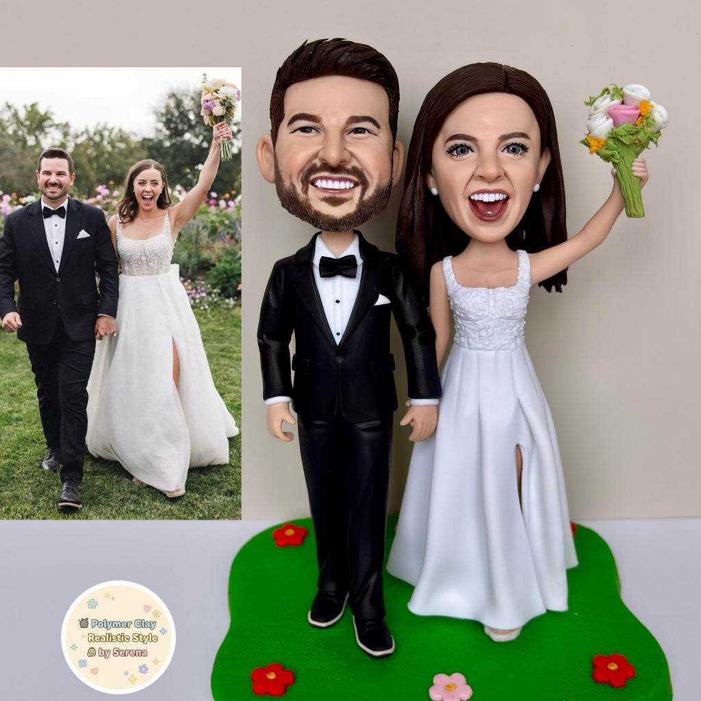 Custom Wedding Cake Topper – Bride and Groom Personalised Bobbleheads, Funny Bobble Head for Weddings