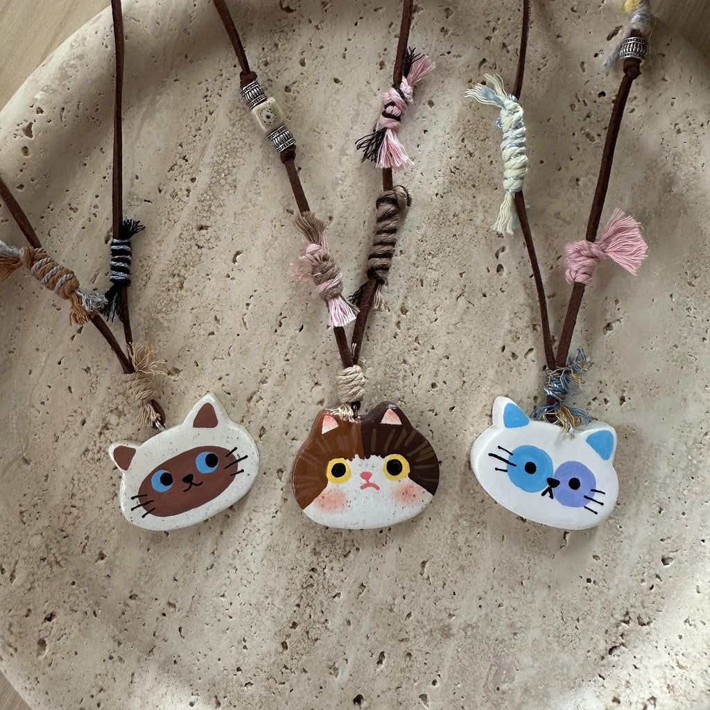 Custom Cat Portrait Necklace – Handmade Stone Clay Pet Pendant