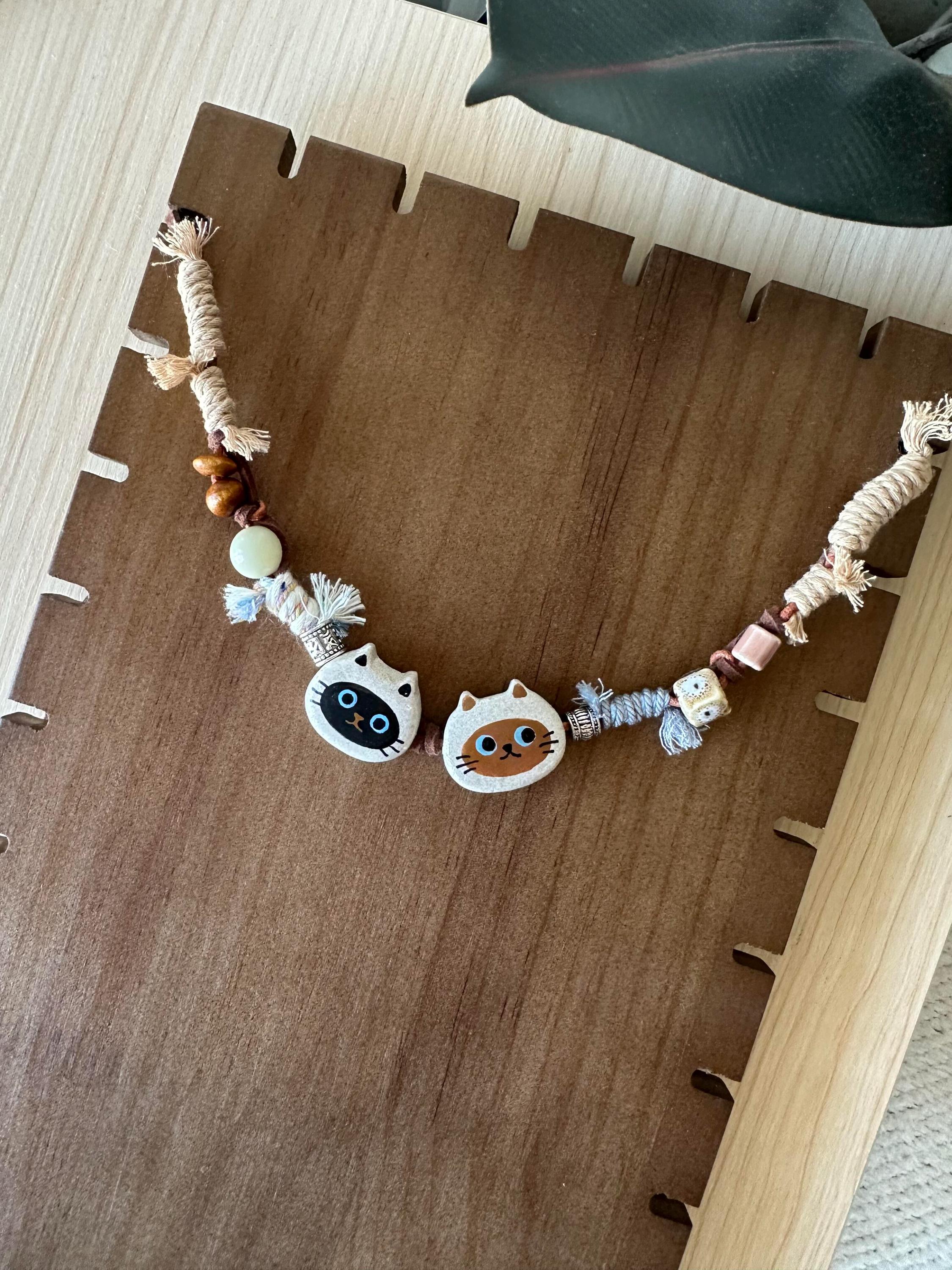 Custom Cat Portrait Necklace – Handmade Stone Clay Pet Pendant